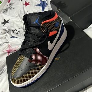 Air Jordan 1 Mid Black/White- Game Royal Size 7Y